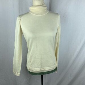 Escada turtleneck sweater